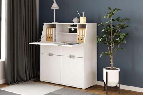 Moderne secretaire in wit